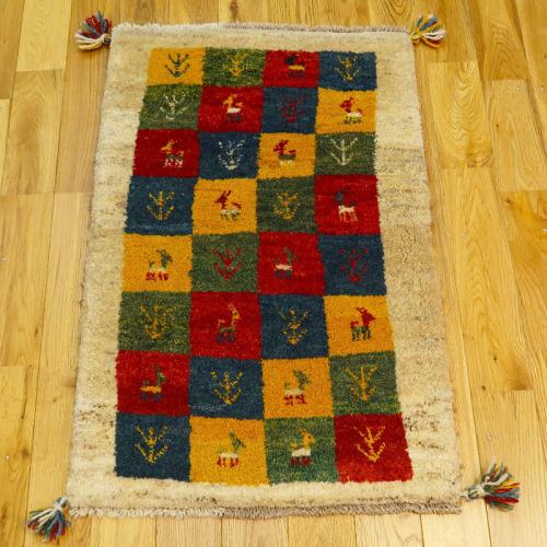 ペルシャ絨毯ギャベ(ギャッベ) 玄関マットサイズ M-BB18788