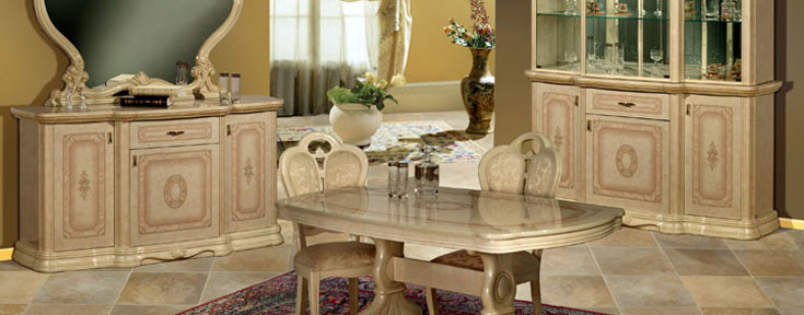 エレガントな白家具